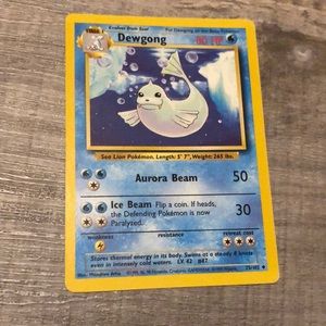 Dewgong Pokémon Card